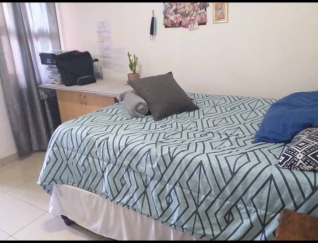 6 BEDROOM HOUSE FOR SALE IN ATHLONE PARK